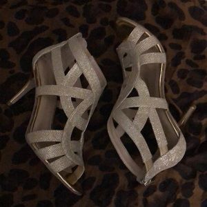 Marc Fisher Gold Glitter Strappy Sandal with back zipper